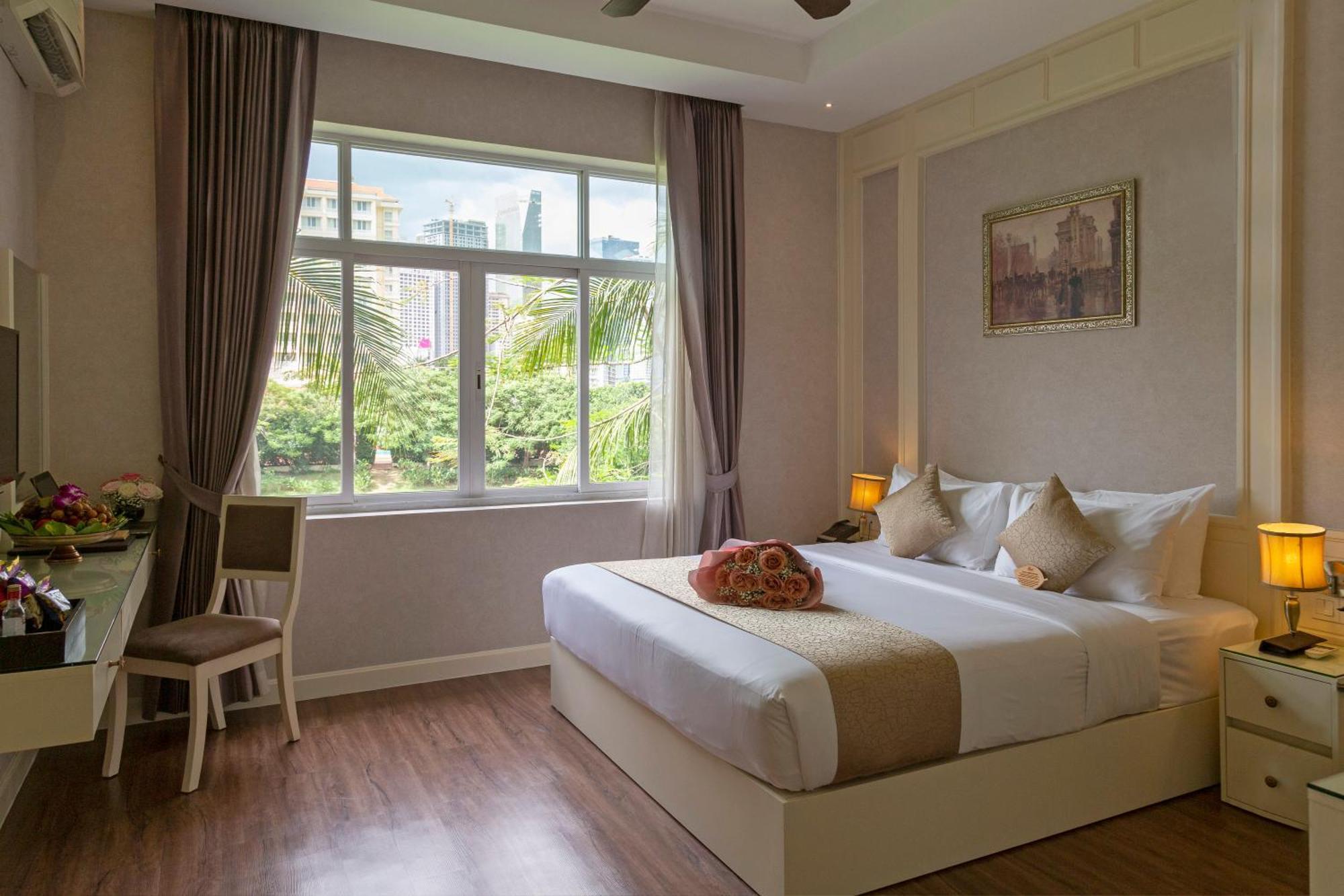 Anik Boutique Hotel Phnom Penh Exterior photo